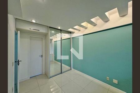 Suíte de apartamento à venda com 2 quartos, 71m² em Barra da Tijuca, Rio de Janeiro