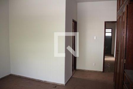 Quarto 2 de casa à venda com 6 quartos, 300m² em Eldorado, Contagem