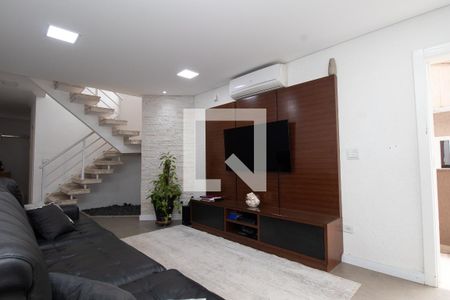 Sala de casa à venda com 3 quartos, 323m² em Vila Ré, São Paulo