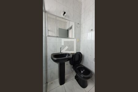 Banheiro de casa para alugar com 1 quarto, 50m² em Vila Pires, Santo André