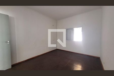 Quarto de casa para alugar com 1 quarto, 50m² em Vila Pires, Santo André