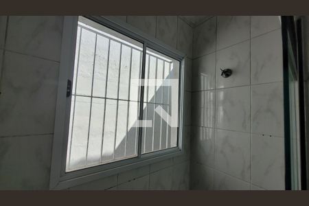 Banheiro de casa para alugar com 1 quarto, 50m² em Vila Pires, Santo André