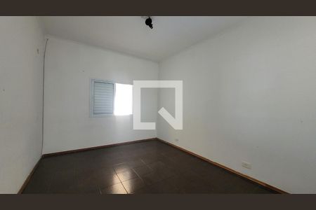 Quarto de casa para alugar com 1 quarto, 50m² em Vila Pires, Santo André