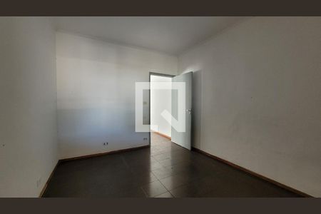 Quarto de casa para alugar com 1 quarto, 50m² em Vila Pires, Santo André