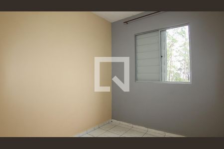 Quarto de apartamento para alugar com 2 quartos, 44m² em Jd S Teresinha, São Paulo