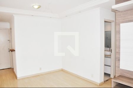 Detalhe - Sala de apartamento à venda com 3 quartos, 60m² em Parque Maria Domitila, São Paulo