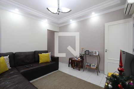 Sala de casa à venda com 2 quartos, 110m² em Vila Carrão, São Paulo