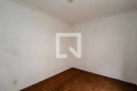 Quarto 2 de apartamento à venda com 2 quartos, 45m² em Jardim Mirna, Taboão da Serra