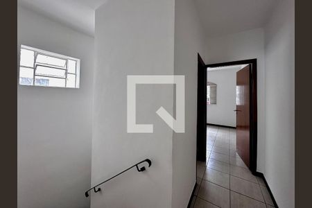 Corredor Quartos de casa para alugar com 2 quartos, 108m² em Alto da Boa Vista, São Paulo