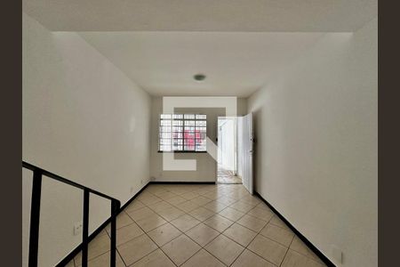 Sala de casa para alugar com 2 quartos, 108m² em Alto da Boa Vista, São Paulo