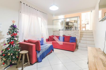 Sala Estar de casa à venda com 3 quartos, 200m² em Cipava, Osasco