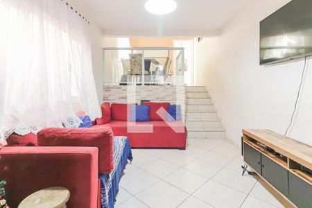 Sala Estar de casa à venda com 3 quartos, 200m² em Cipava, Osasco