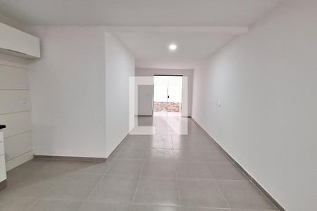 Sala/Quarto/Cozinha de casa para alugar com 1 quarto, 45m² em Parque Equitativa, Duque de Caxias