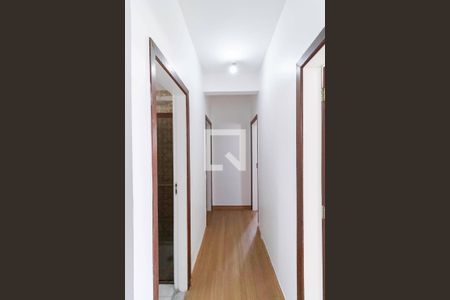 Corredor de apartamento à venda com 3 quartos, 130m² em Serra, Belo Horizonte