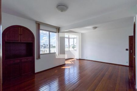 Sala de apartamento à venda com 3 quartos, 130m² em Serra, Belo Horizonte