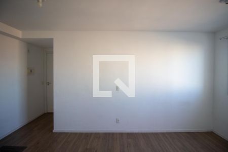 Sala de apartamento para alugar com 2 quartos, 48m² em Itaquera, São Paulo