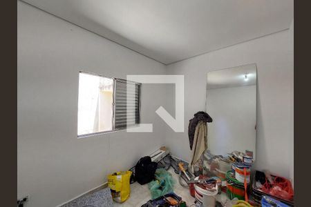 Quarto 1 de casa para alugar com 4 quartos, 200m² em Parque Alves de Lima, São Paulo