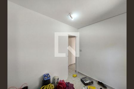 Quarto 1 de casa para alugar com 4 quartos, 200m² em Parque Alves de Lima, São Paulo