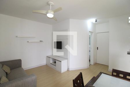 Apartamento para alugar com 50m², 2 quartos e 1 vagaSala/Cozinha