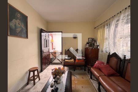 Sala de casa à venda com 4 quartos, 179m² em Vila Linda, Santo André