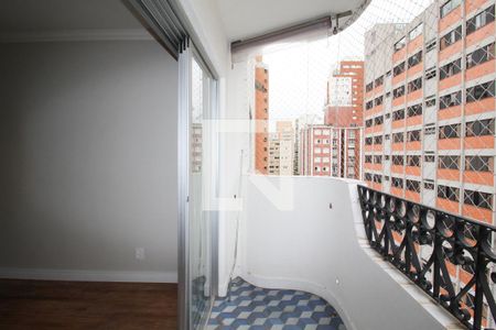 Varanda  de apartamento à venda com 2 quartos, 93m² em Indianópolis, São Paulo