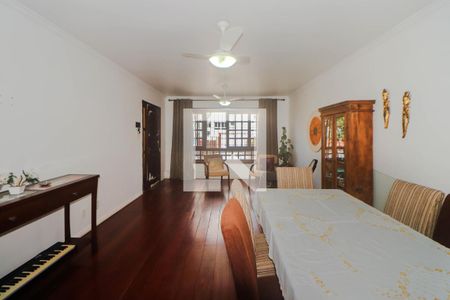 Sala de casa à venda com 4 quartos, 202m² em Bom Jesus, Porto Alegre