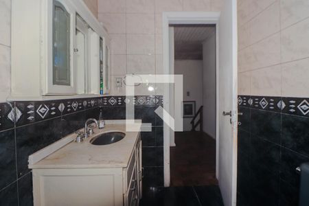 Casa à venda com 202m², 4 quartos e 3 vagas Casa à venda com 202m², 4 quartos e 3 vagasBanheiro Social