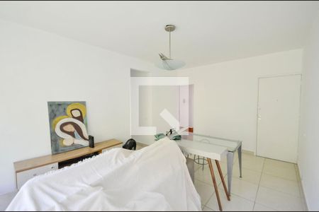 Sala de apartamento à venda com 2 quartos, 77m² em Grajaú, Rio de Janeiro