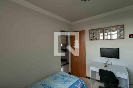 Quarto 1 de apartamento para alugar com 2 quartos, 48m² em Céu Azul, Belo Horizonte