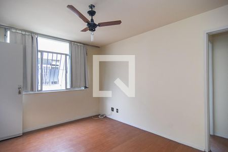 Sala paquinha de apartamento à venda com 2 quartos, 78m² em Fonseca, Niterói