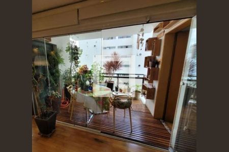 Apartamento à venda com 2 quartos, 125m² em Indianópolis, São Paulo