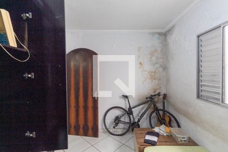 Quarto 1 de casa para alugar com 3 quartos, 100m² em Cidade Antônio Estêvão de Carvalho, São Paulo