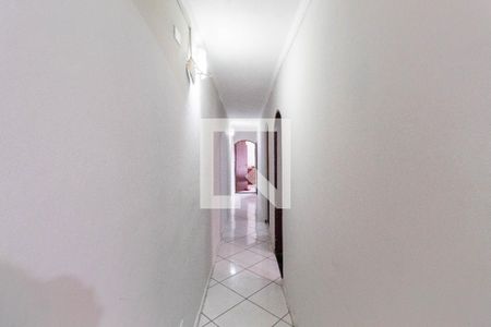 Corredor de casa para alugar com 3 quartos, 100m² em Cidade Antônio Estêvão de Carvalho, São Paulo