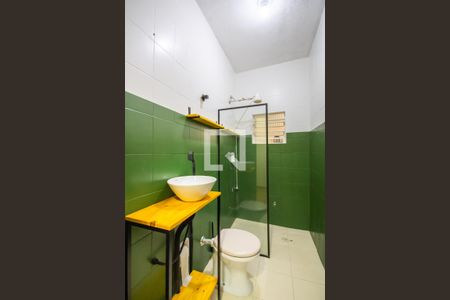 Casa à venda com 130m², 3 quartos e 3 vagas Casa à venda com 130m², 3 quartos e 3 vagasBanheiro (Casa 1)