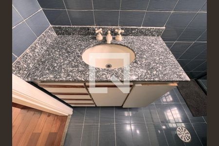 Casa para alugar com 500m², 4 quartos e 5 vagas Casa para alugar com 500m², 4 quartos e 5 vagasBanheiro da suíte 3