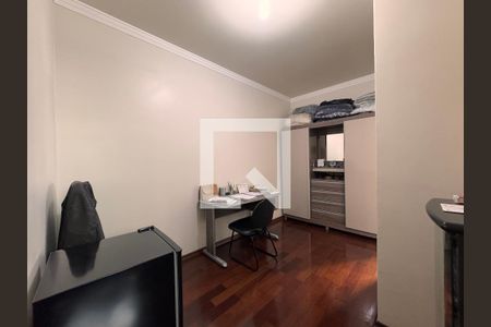 Casa para alugar com 500m², 4 quartos e 5 vagas Casa para alugar com 500m², 4 quartos e 5 vagasEscritorio