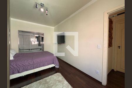 Casa para alugar com 500m², 4 quartos e 5 vagas Casa para alugar com 500m², 4 quartos e 5 vagasSuite 1