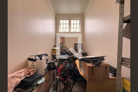 Casa para alugar com 500m², 4 quartos e 5 vagas Casa para alugar com 500m², 4 quartos e 5 vagasQuarto 1