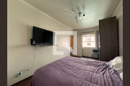 Casa para alugar com 500m², 4 quartos e 5 vagas Casa para alugar com 500m², 4 quartos e 5 vagasSuite 1