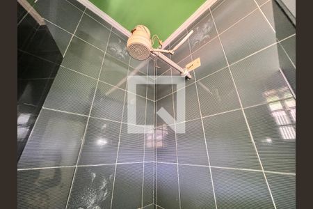 Casa para alugar com 500m², 4 quartos e 5 vagas Casa para alugar com 500m², 4 quartos e 5 vagasBanheiro 1