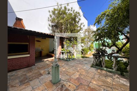 Casa para alugar com 500m², 4 quartos e 5 vagas Casa para alugar com 500m², 4 quartos e 5 vagasChurrasqueira
