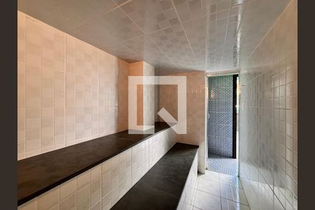 Casa para alugar com 500m², 4 quartos e 5 vagas Casa para alugar com 500m², 4 quartos e 5 vagasSaúna