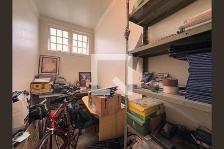 Casa para alugar com 500m², 4 quartos e 5 vagas Casa para alugar com 500m², 4 quartos e 5 vagasQuarto 1