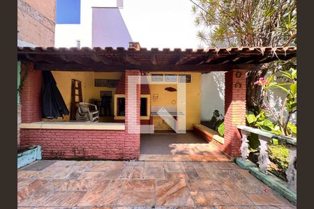 Casa para alugar com 500m², 4 quartos e 5 vagas Casa para alugar com 500m², 4 quartos e 5 vagasChurrasqueira