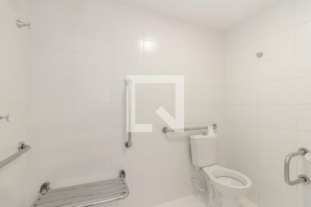 Banheiro de kitnet/studio à venda com 1 quarto, 32m² em Vila Buarque, São Paulo