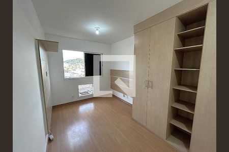 Suíte de apartamento para alugar com 2 quartos, 63m² em Vila Valqueire, Rio de Janeiro