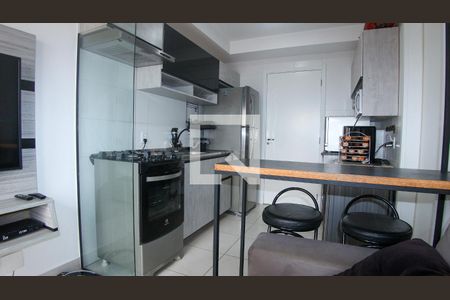 Sala/Cozinha de apartamento à venda com 1 quarto, 28m² em Vila Alpina, São Paulo