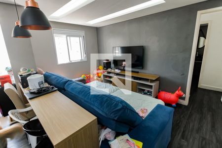 Sala de apartamento para alugar com 2 quartos, 73m² em Jardim Wanda, Taboão da Serra