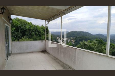 Casa à venda com 3 quartos, 57m² em Badu, Niterói