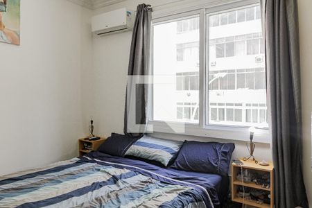 Quarto 1 de apartamento à venda com 2 quartos, 71m² em Copacabana, Rio de Janeiro